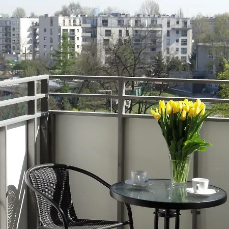 Konopnicka Park Апартаменты